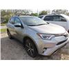Image 10 : 2018 Toyota Rav 4 XLE AWD 5-Dr. SUV