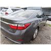 Image 10 : 2013 Lexus ES 300H Hybrid Sedan