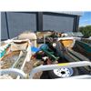Image 3 : 2000 Godfrey Sweetwater 2424FCXL 24' Pontoon Boat  Needs Work/Restoration