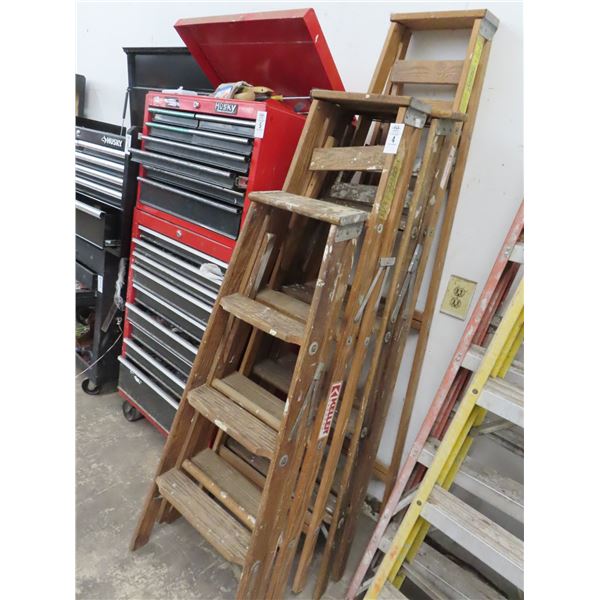 Wooden 4'/5'/6' Stepladders - 4