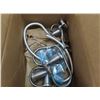 Image 2 : Bathroom Towel Hangers, Polyurethane, Screen, Plastic Wrap