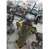 Image 1 : Pedestal Grinder