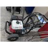 Image 3 : Excell/Honda 6.5 HP  2500 PSI Gas Pressure Washer