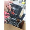 Image 2 : B & D Sheet Sander, Skill Plunge Router