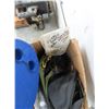 Image 2 : Rubber Raft in Box