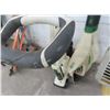 Image 2 : Scotts Cordless Trimmer/Blower w/Batteries/Charger