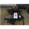 Image 1 : Medium Bench Anvil Vises - 2