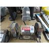 Image 1 : Ryobi Bench Grinder w/Lamp