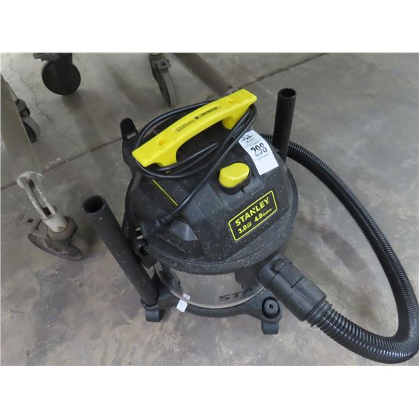 Stanley Small Shop Vac
