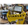 Image 1 : Wagner Cordless Drill Flood Light, Cord Splitters