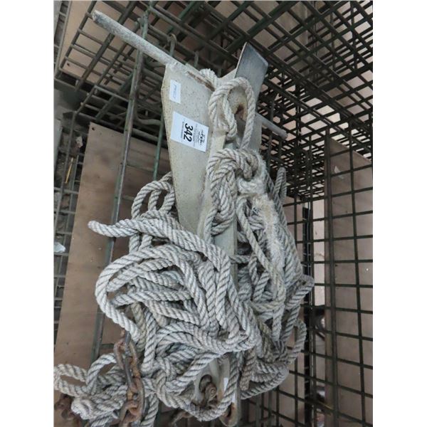 Anchor w/Rope and Rode