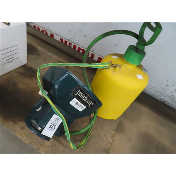 Pump Sprayer, Hand Spreader