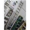 Image 2 : Werner Aluminum 20 Ft. Extension Ladder