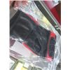 Image 2 : Autographed Ultimate Fighter Glove w/COA