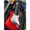 Image 1 : Donner Standard Electric Guitar w/Soft Case