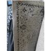 Image 2 : 5'  X  8'  Beige Area Rug /Other