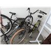Image 2 : Giant Evede Cruiser Bike
