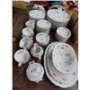 Image 1 : Karena Grey Floral China