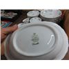 Image 2 : Karena Grey Floral China