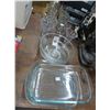 Image 1 : Parfas, Pyrex Bake Dishes/Bowls