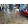 Image 3 : Placemats, Large Vases, Glass Bottles