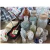 Image 2 : Vintage Bottles, ET Ornament, Guitar Décor, Washboard, Collectibles