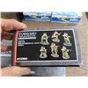 Image 2 : 7-Forward March Metal Die Cast Figurine Pack - 7 X $