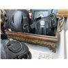 Image 2 : Roller Blade Pads, Photo Frames, Footed Container, Placemats