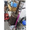 Image 1 : Dyson Cordless Stick Vac