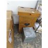 Image 1 : Oak Heart Vent Lidded Trash Can, Metal Milk Can