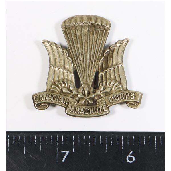 #187 CANADIAN PARACHUTE CORPS CAP BADGE AIRBORNE