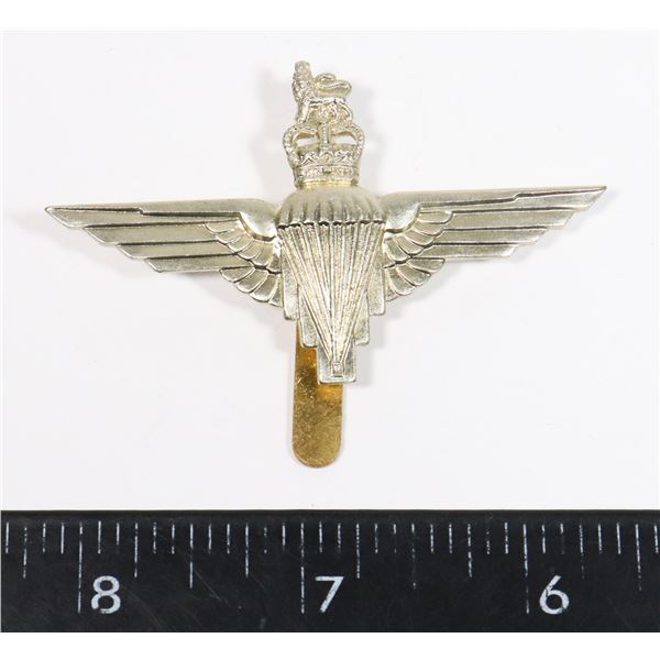 #189 BRITISH PARACHUTE REGIMENT CAP BADGE QEII
