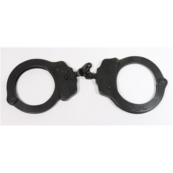 #273 PEERLESS HANDCUFF PAIR  RESTORATION REQUIRES