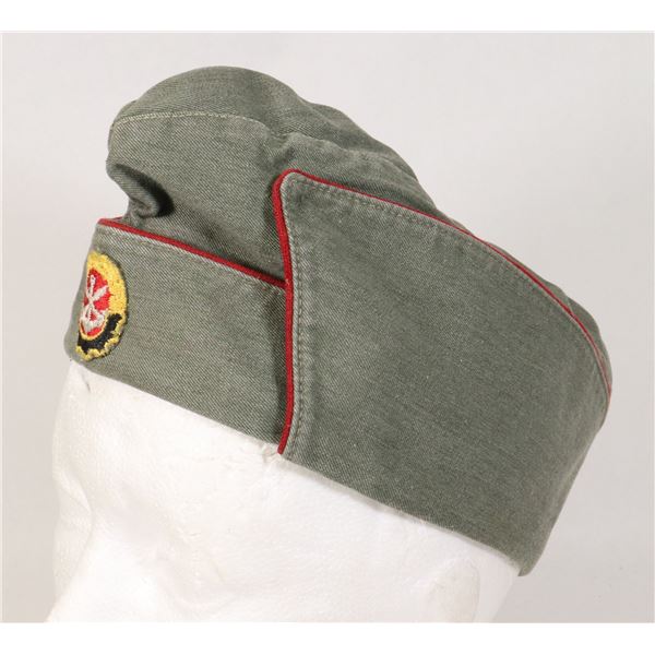 #366 COMMUNIST EAST GERMAN WEDGE CAP SPORT/TECH