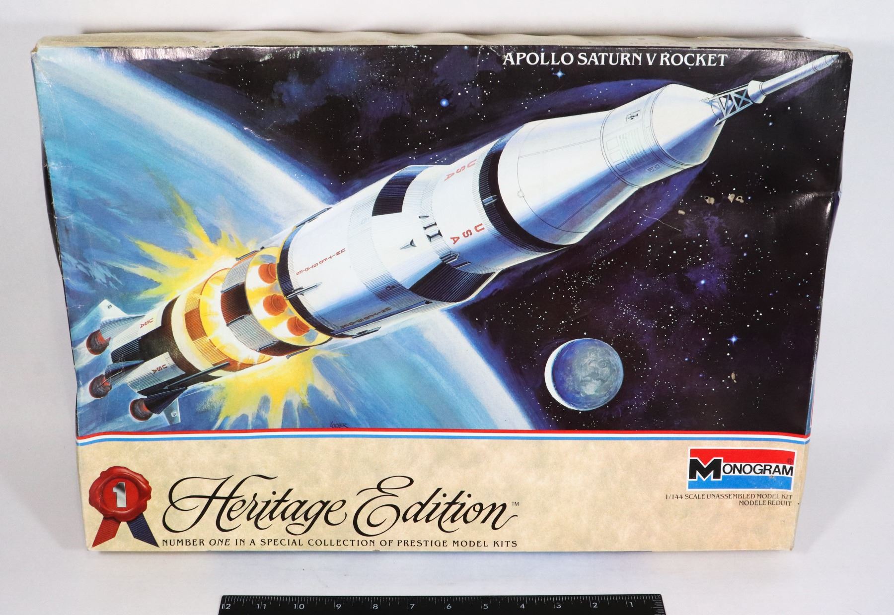 Appolo Model Rockets #820 MONOGRAM MODEL KIT APPOLO SATURN V ROCKET