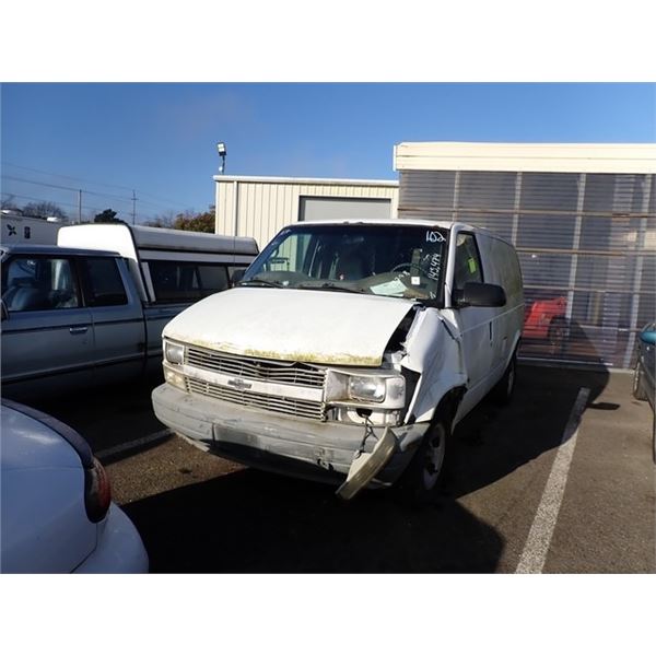2002 Chevrolet Astro Van