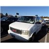 Image 1 : 2004 GMC Safari