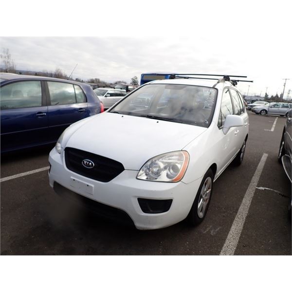 2009 Kia Rondo