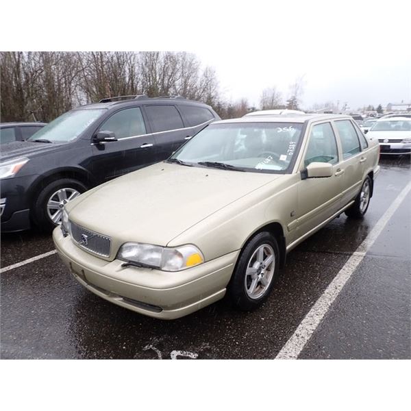 1999 Volvo S70