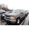 Image 1 : 1998 Chevrolet Suburban