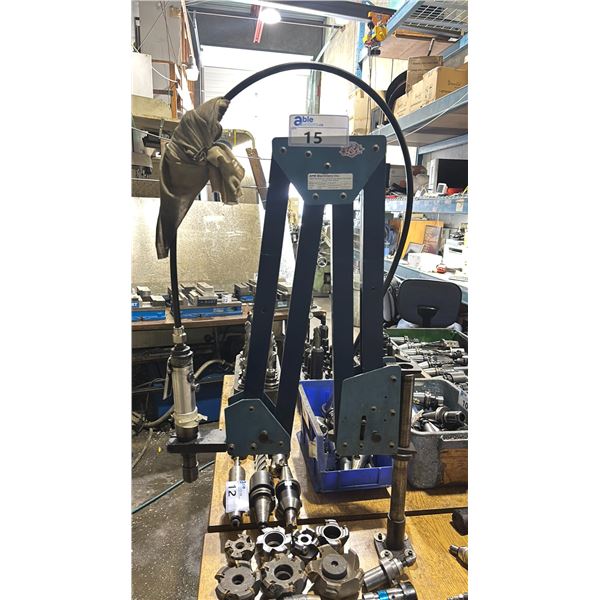APB MACHINERY FT 400 ARTICULATING ARM WITH PNEUMATIC DIE GRINDER ON  2 PCS METAL FRAMED WORK SURFACE