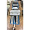 Image 2 : KURT MANUFACTURING CO. INDUSTRIAL MACHINE VISE WITH ASSORTED CLAMP PLATES
