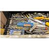 Image 3 : DRAWER OF ASSORTED COMMERCIAL INDUSTRIAL CNC MACHINE CUTTING DRILL HEADS / TOOLING
