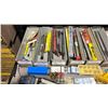 Image 3 : DRAWER OF ASSORTED COMMERCIAL INDUSTRIAL CNC MACHINE CUTTING TEETH / TOOLING