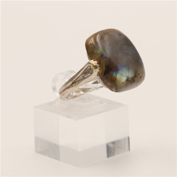 Silver Ring with Labradorite Stone