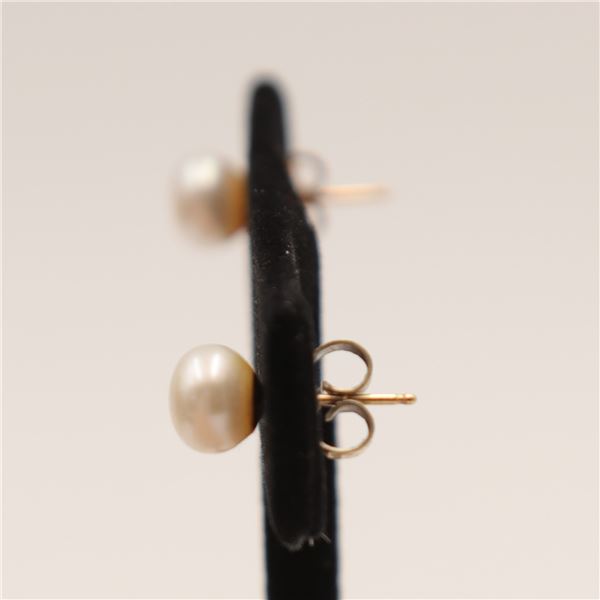 Pearl Earing Studs