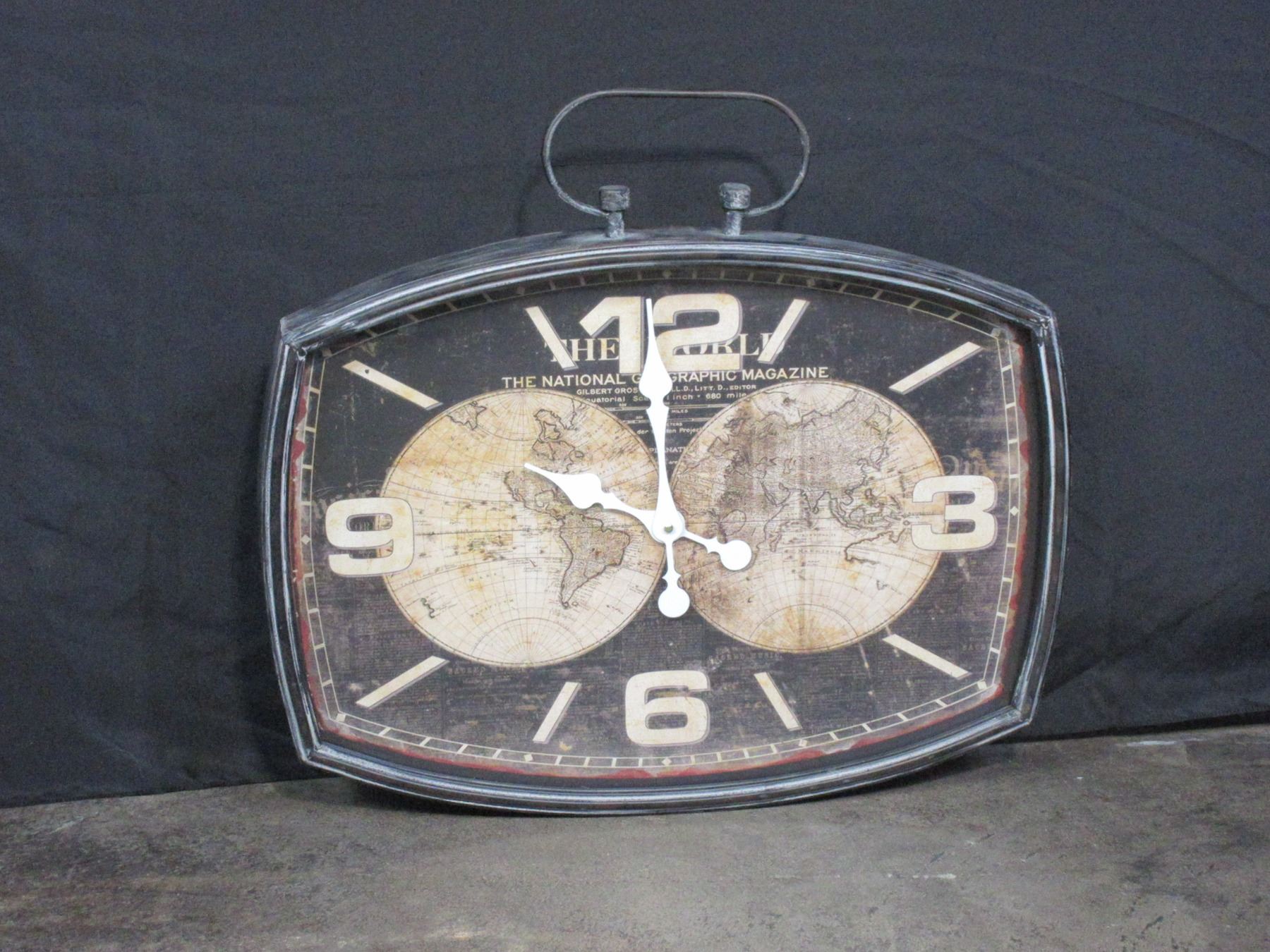 The National Geographic Battery Clock- 23.5