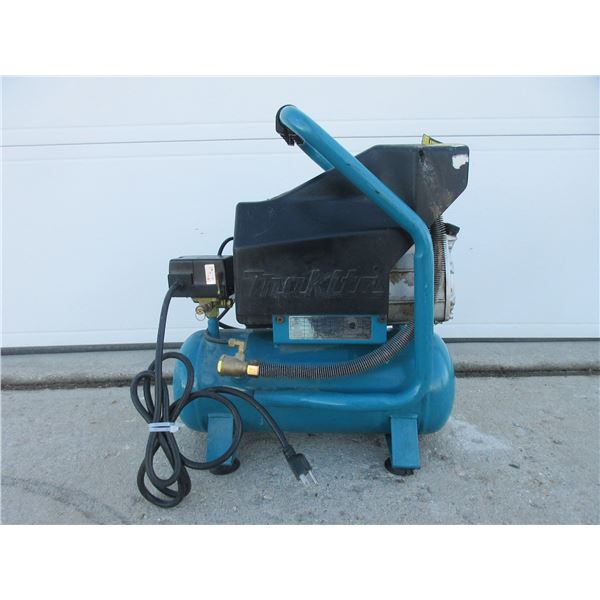 Mikita MAC700 Air Compressor- 2HP- 2.6 Gallons- 90 PSI- New
