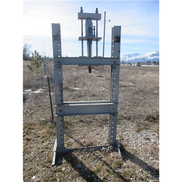 Heavy Duty 20T Press- 70"X36"
