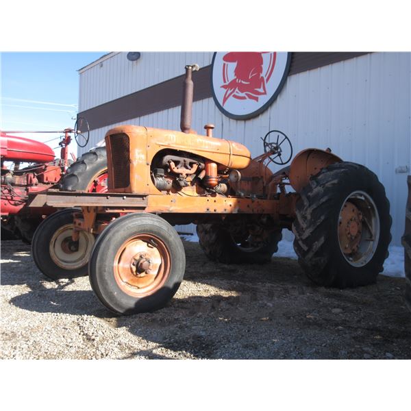 Allis Chalmers Tractor- Not Running- Weathered Rubber- PTO- Rough Condition